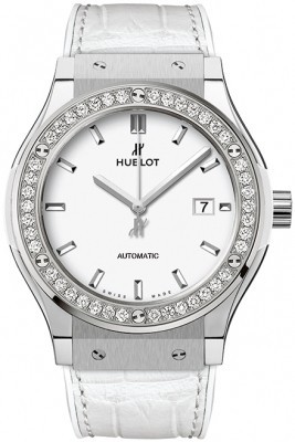 AAA Replica Hublot Classic Fusion Automatic Titanium Ladies Watch 542.ne.2010.lr.1204